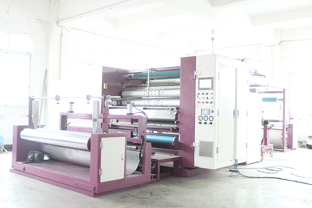 影響熱熔膠復(fù)合機使用壽命的因素